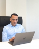 سنگینیان